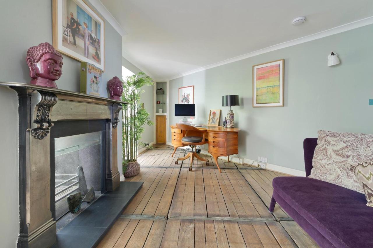 Вилла 3 Bed House In Fulham Лондон Экстерьер фото