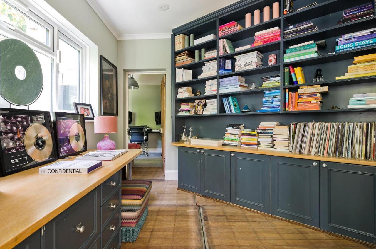 Вилла 3 Bed House In Fulham Лондон Экстерьер фото